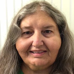 Meet your Posher, Kendra